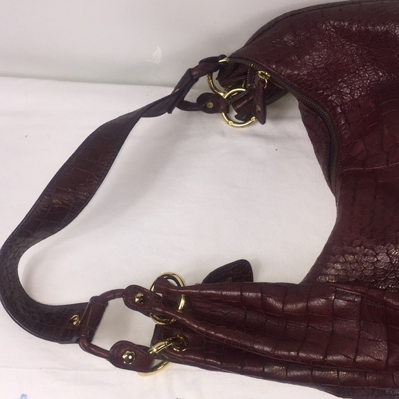 Perkins burgundy leather croc design leather bag - Picture 3 of 7